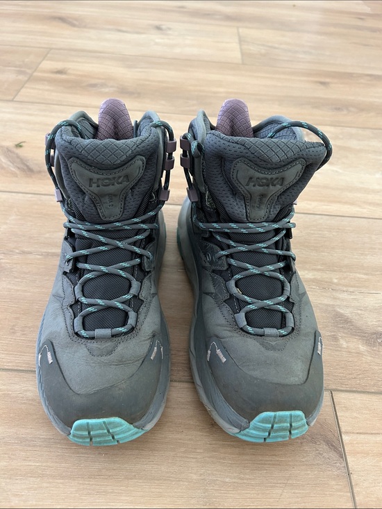 Women Like new - HOKA Women’s  Kaha Gortex Hiking Boots